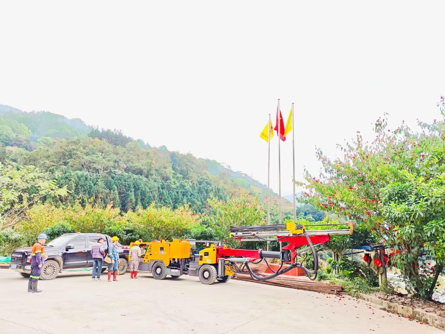 掘进台车1.png